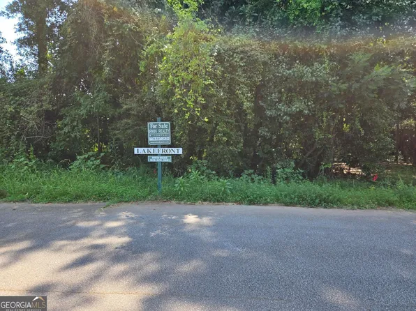 3071 Lake Park Dr, Jonesboro, GA 30236