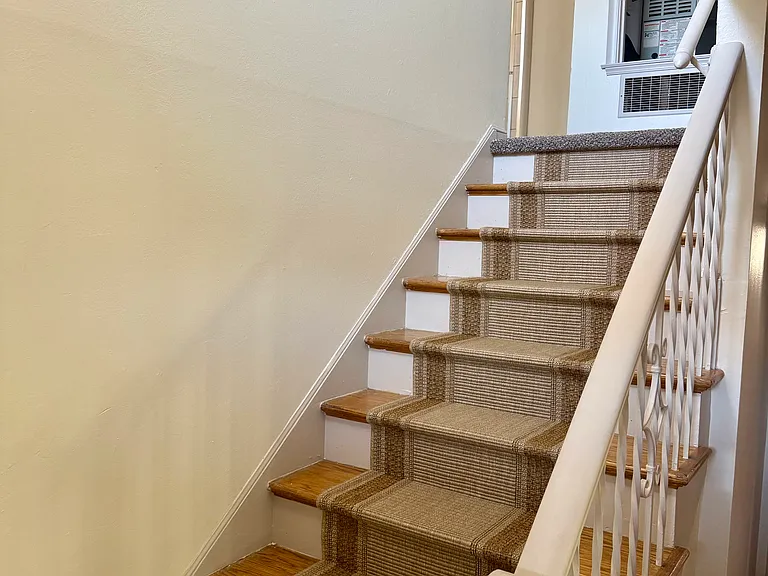 231 Millwood Dr — Photo 7