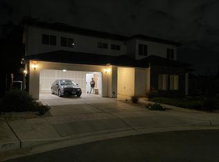 4957 E Kerckhoff Ave, Fresno, CA 93727