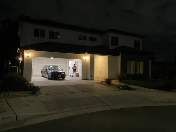 4957 E Kerckhoff Ave, Fresno, CA 93727