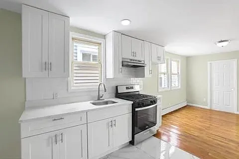 406 S 15th St #1A — Photo 2