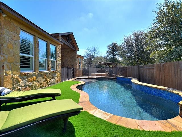 1st image of 10912 Crosbyton Ln