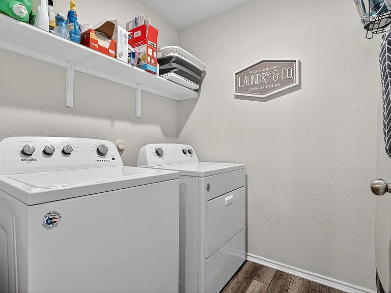 712 Black Alder St — Photo 15