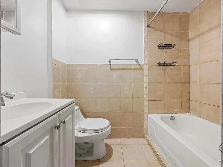 505 De Kalb Ave #2B — Photo 15