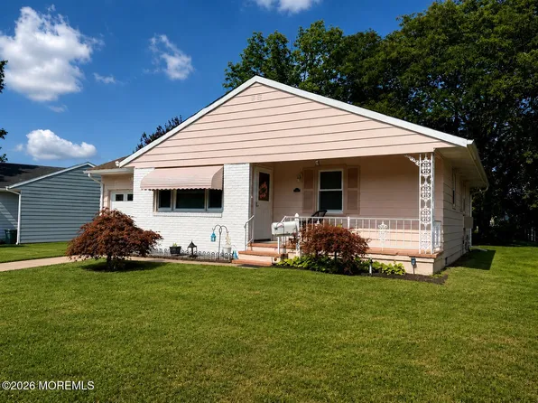 53 Golden Glow Circus, Toms River, NJ 08755
