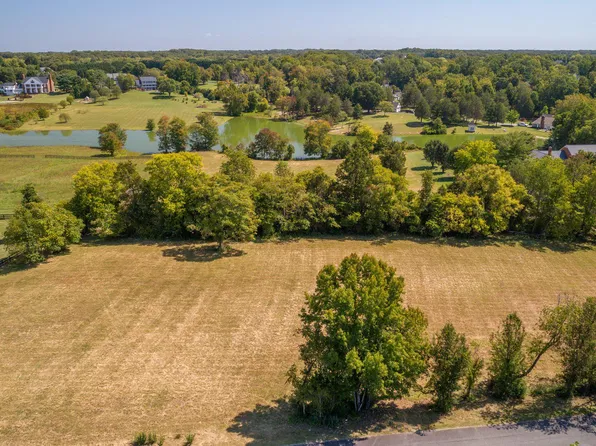 22 Fitzhughs Trl, Fredericksburg, VA 22405