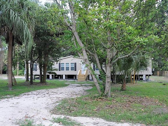 4th image of 4719 Indian Oak Blvd