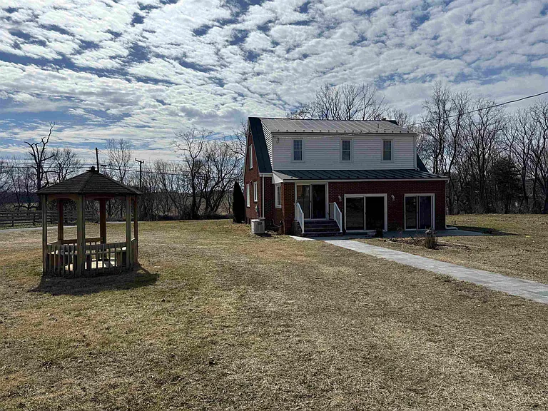 979 Jacob Burner Dr — Photo 20