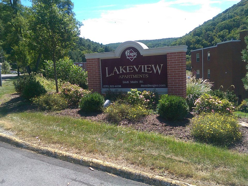 Lakeview Apartments