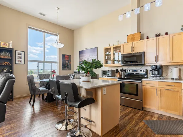 7909 71st St NW #419, Edmonton, AB T6B 3P5