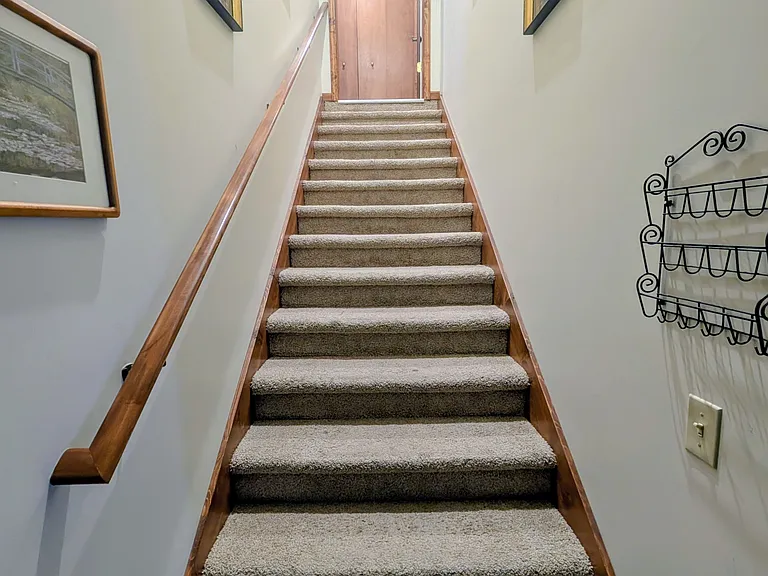 304 Brookside Ct #2 — Photo 3