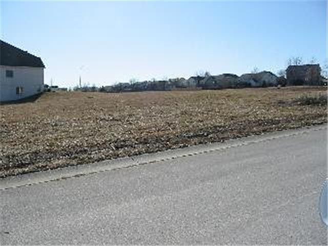2nd image of 16101 Kentucky View Dr