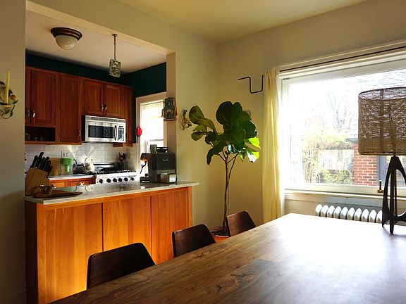 4th image of 3543 87th St