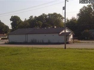 9835 South Ave, Youngstown, OH 44514