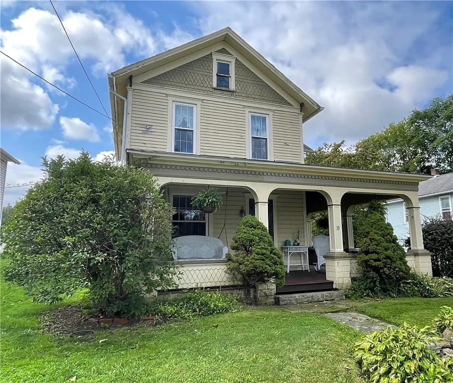 33 Elm St photo 1