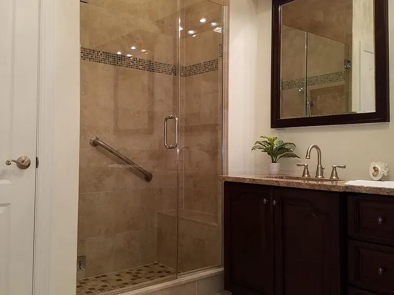 12 Cindy Ct — Photo 41