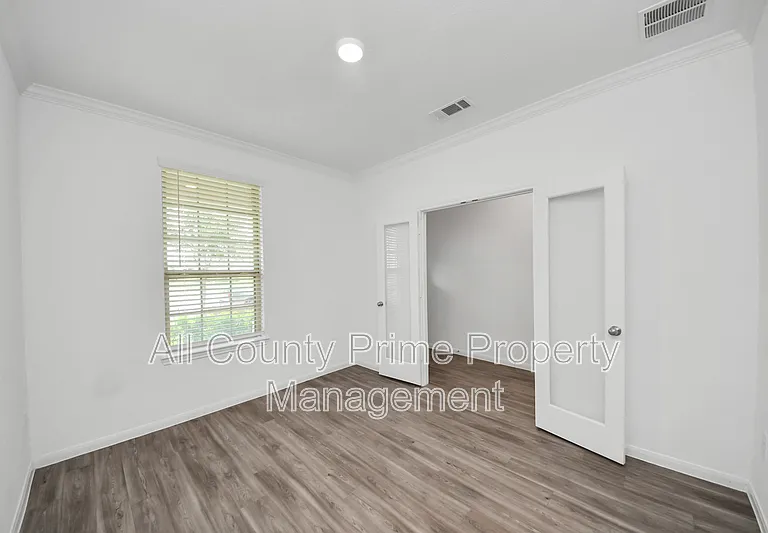 1325 Grass Bend Dr — Photo 17