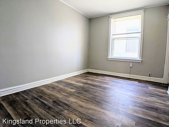 5th image of 4051-4055 Pennsylvania Ave #4053-1S