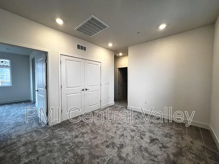 3275 Hayduke St — Photo 13