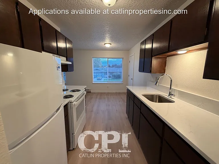 3314 Maple St — Photo 4