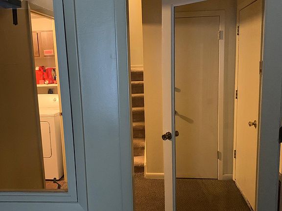 4th image of 1845 Clubhouse Dr