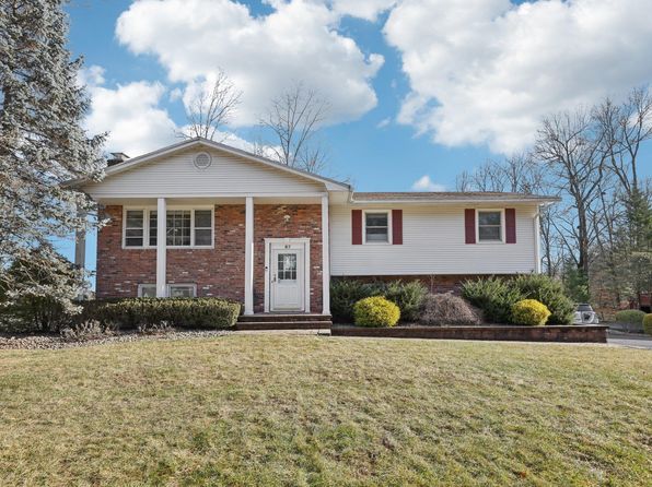 New Hampstead Spring Valley Real Estate - New Hampstead Spring 