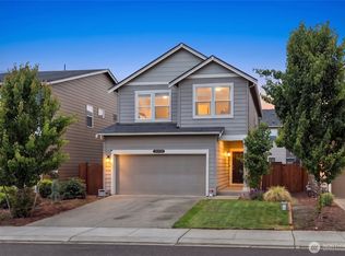 18708 Emmons Ct E, Puyallup, WA 98374