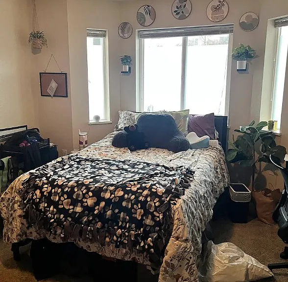 Black Rock Court Apartments — Photo 7