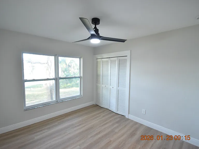 3606 1/2 River Grove Dr — Photo 24