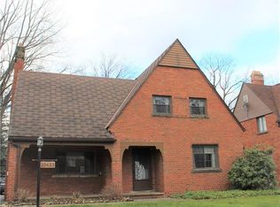 10433 Notabene Dr, Parma Heights, OH 44130