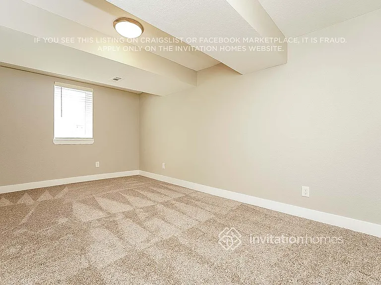 10530 W 106th Pl — Photo 9