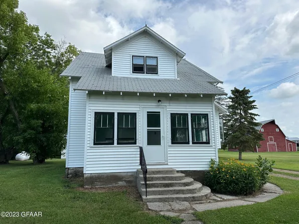 6220 County Road 12a, Pisek, ND 58273