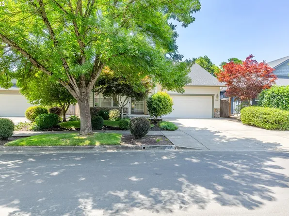 3668 Countryside Ln, Eugene, OR 97404