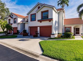 570 Windsor Sq APT 202, Naples, FL 34104