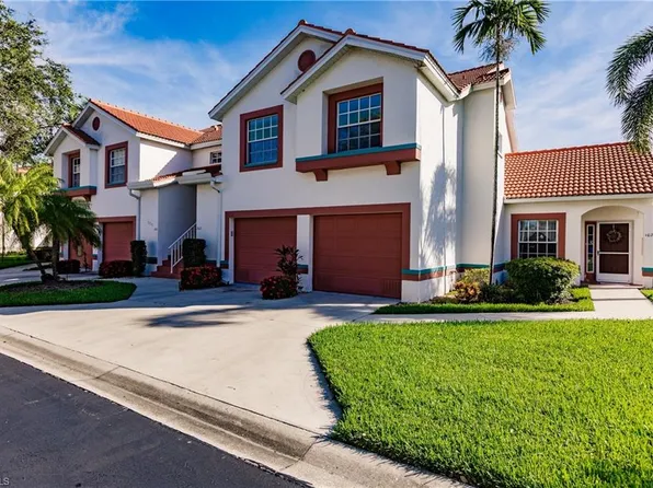 570 Windsor SQ #202, NAPLES, FL 34104
