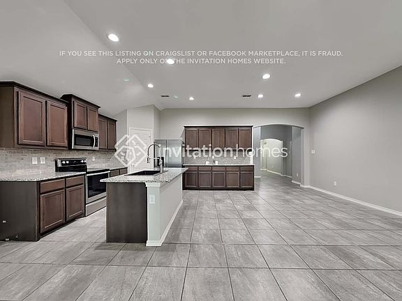 5th image of 2516 Old Buck Dr