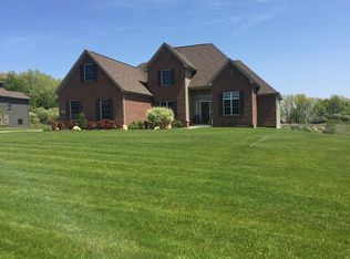 10959 Ridge View Trl, Fenton, MI 48430