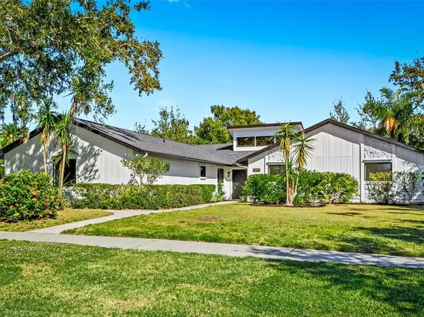 3651 Country Place Blvd, Sarasota, FL 34233