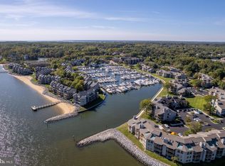 2014 Quay Village Ct APT 201, Annapolis, MD 21403