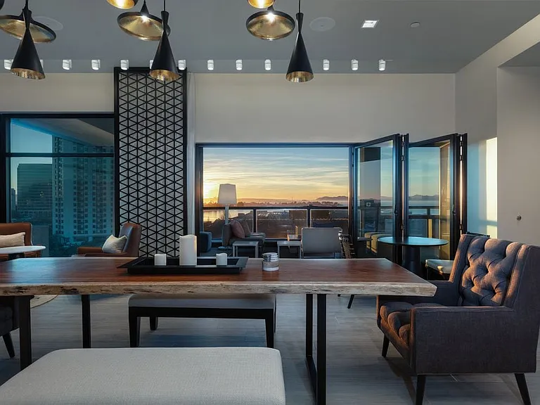 Resident Lounge