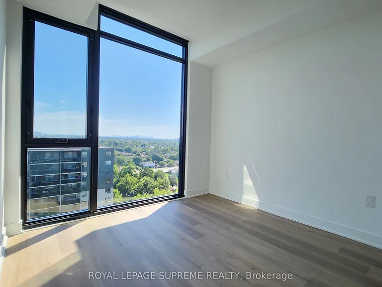 86 Dundas St E #1212 — Photo 14