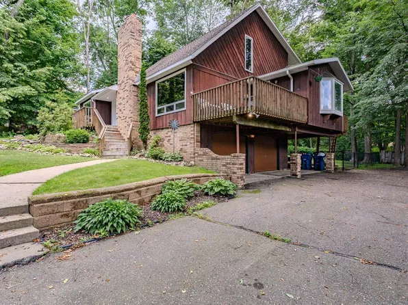 3009 N 11th St, Wausau, WI 54403