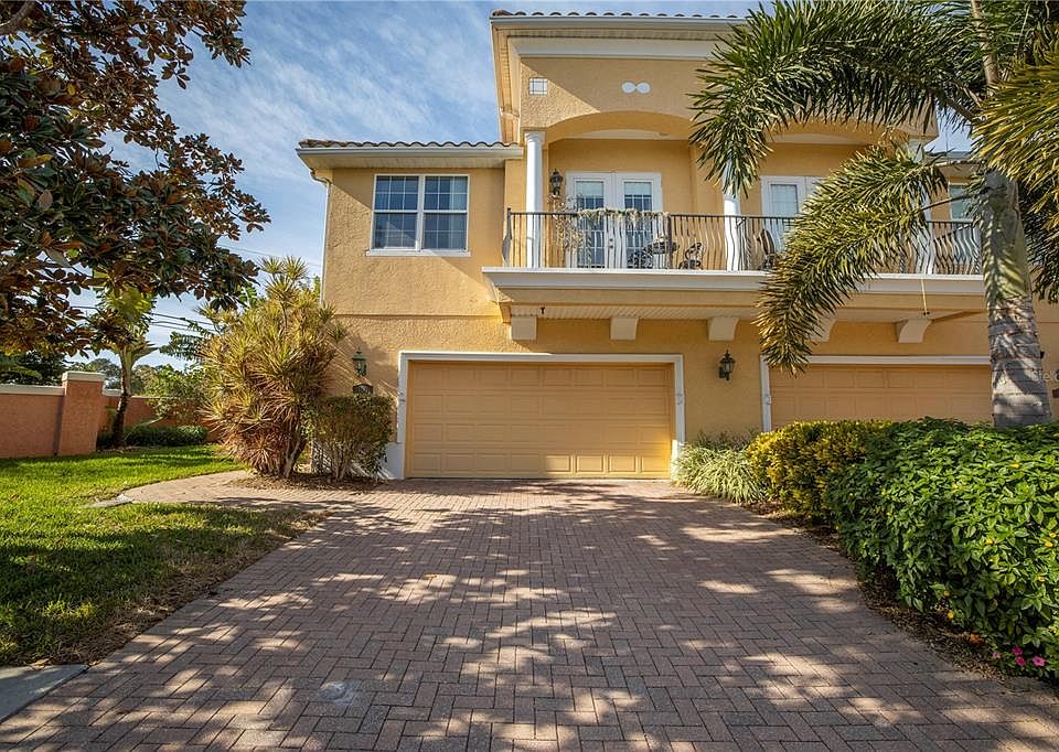 1st image of 100 Banyan Bay Dr