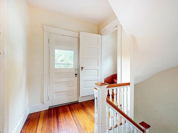 second floor landing