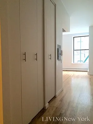 Rented by Living New York | media 10