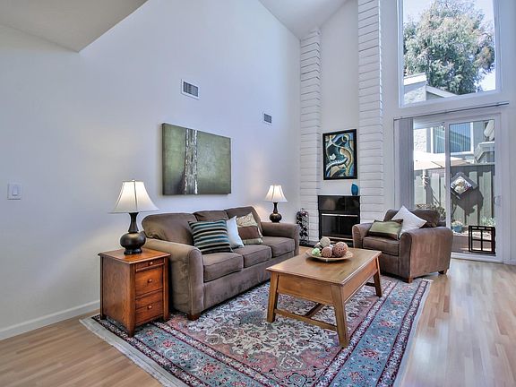 5th image of 5607 Bluegrass Ln