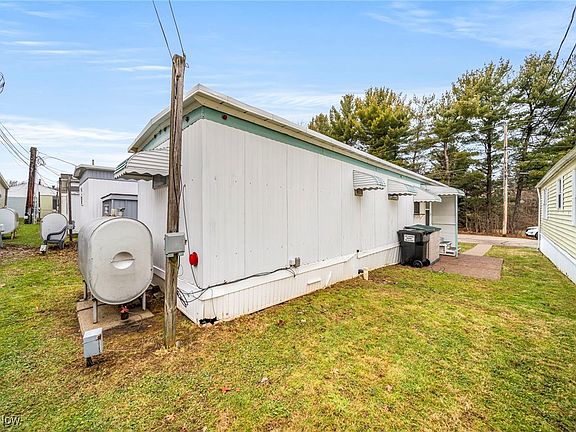 5th image of 9735 Chillicothe Rd #30