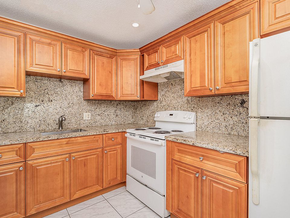 1st image of 1330 NW 43rd Avenue #202