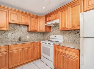 1330 NW 43rd Ave APT 202, Lauderhill, FL 33313