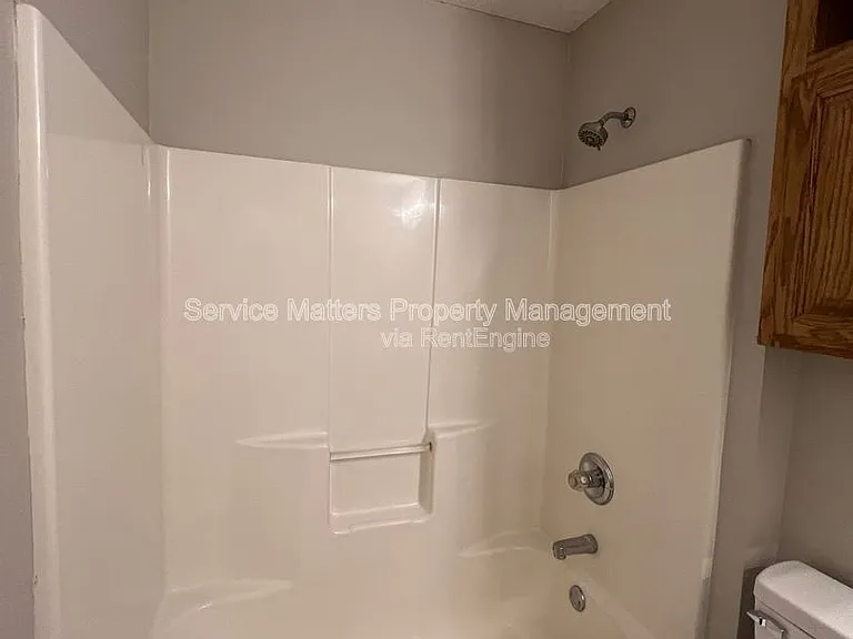 5959 Sleepy Hollow Ct — Photo 26